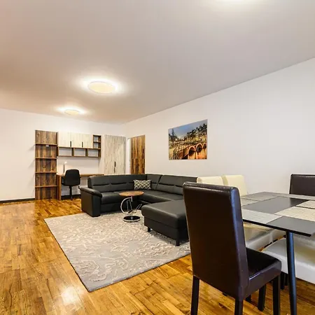 Apartment Feel Like In Tampa Gardens Brasov